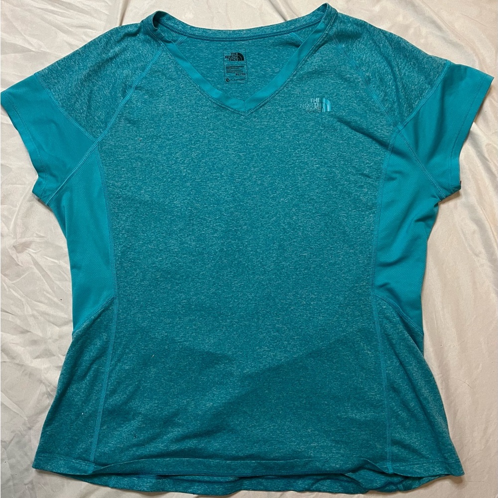 The North Face Blue/Teal Performance Shirt (Size XL – Fits Like L/XL)